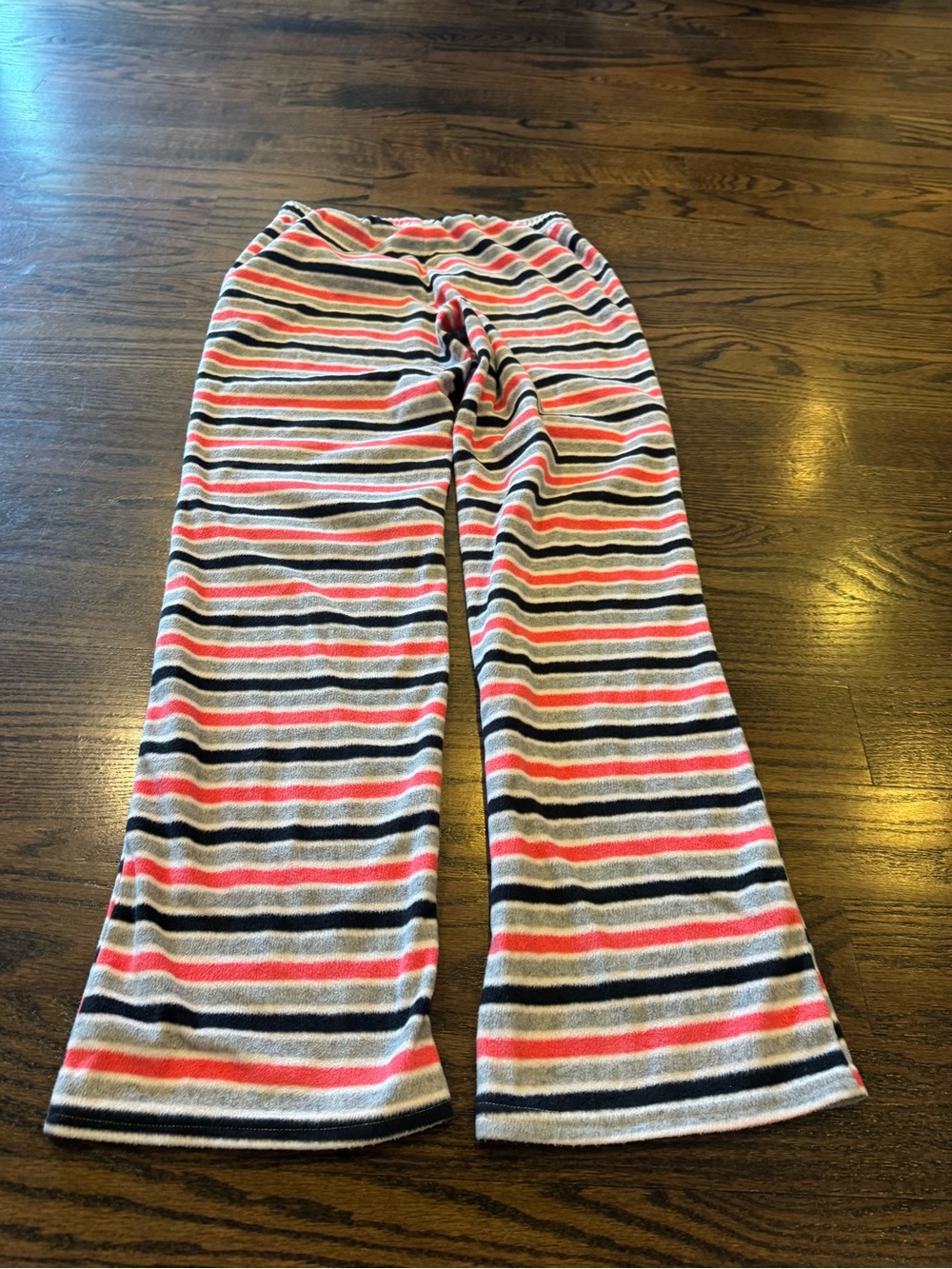 SO Striped Knit Lounge Pants in Coral, Navy & Gray - Picture 4 of 4